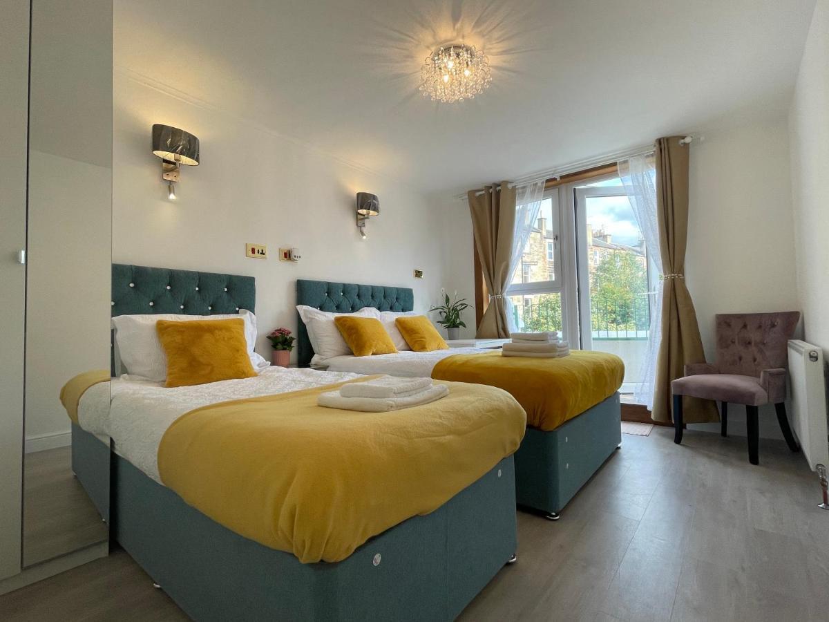 Central Comfy 2 Familyroom Apart Edinburg Exteriör bild