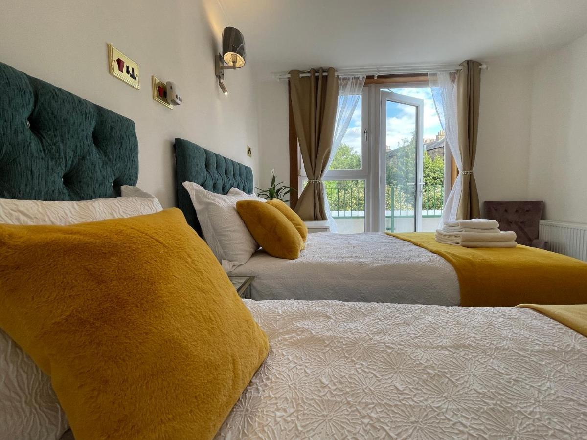 Central Comfy 2 Familyroom Apart Edinburg Exteriör bild