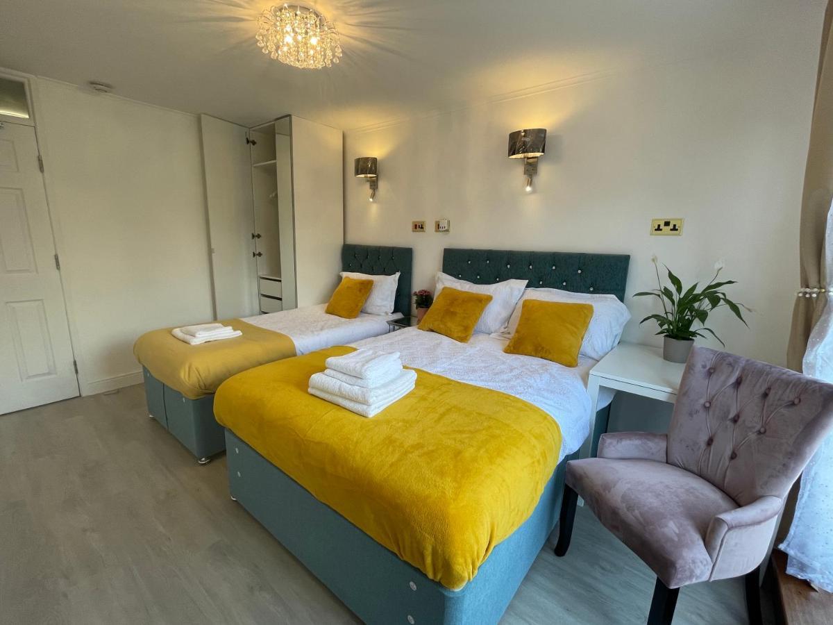 Central Comfy 2 Familyroom Apart Edinburg Exteriör bild